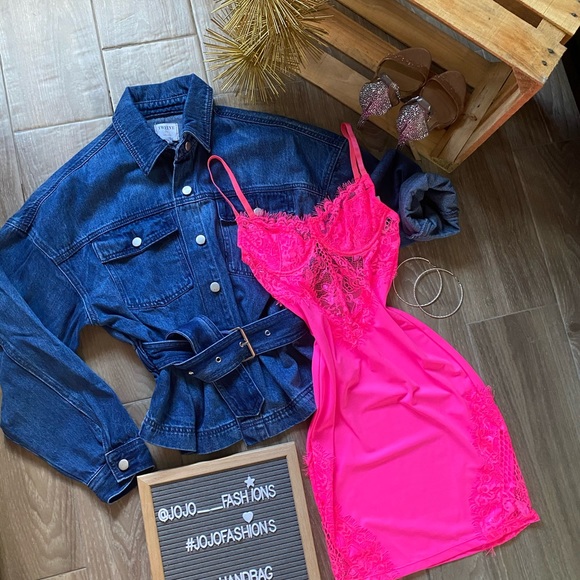 Dress 👗 - Picture 3 of 3